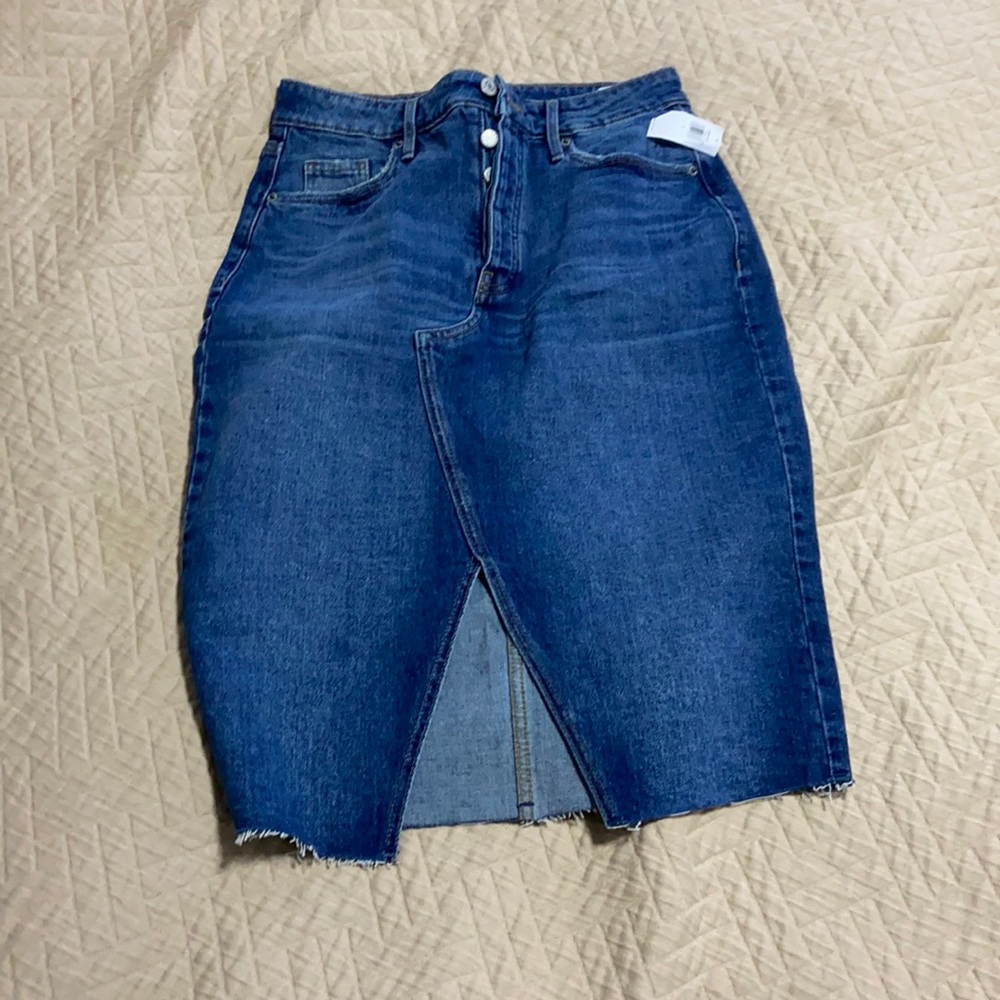 Old navy denim skirt size 4